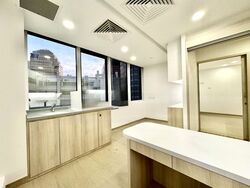 Mount Elizabeth Hospital (D9), Retail #483765991